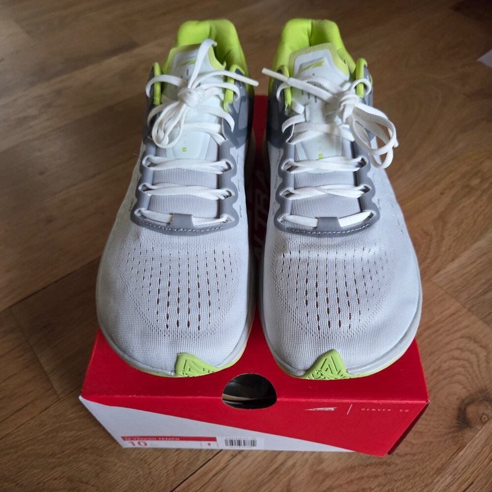 Altra Vanish Tempo running shoe, Size 10